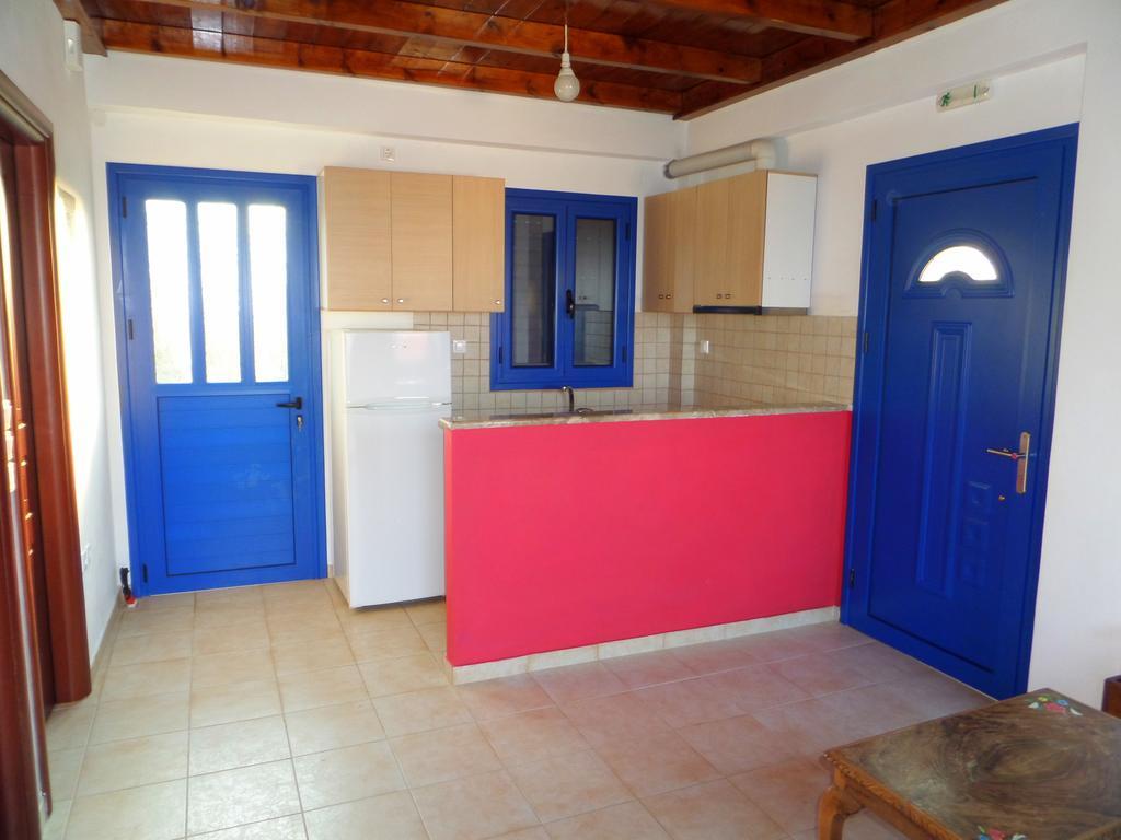 Tentes Holiday Homes Vounária Cameră foto